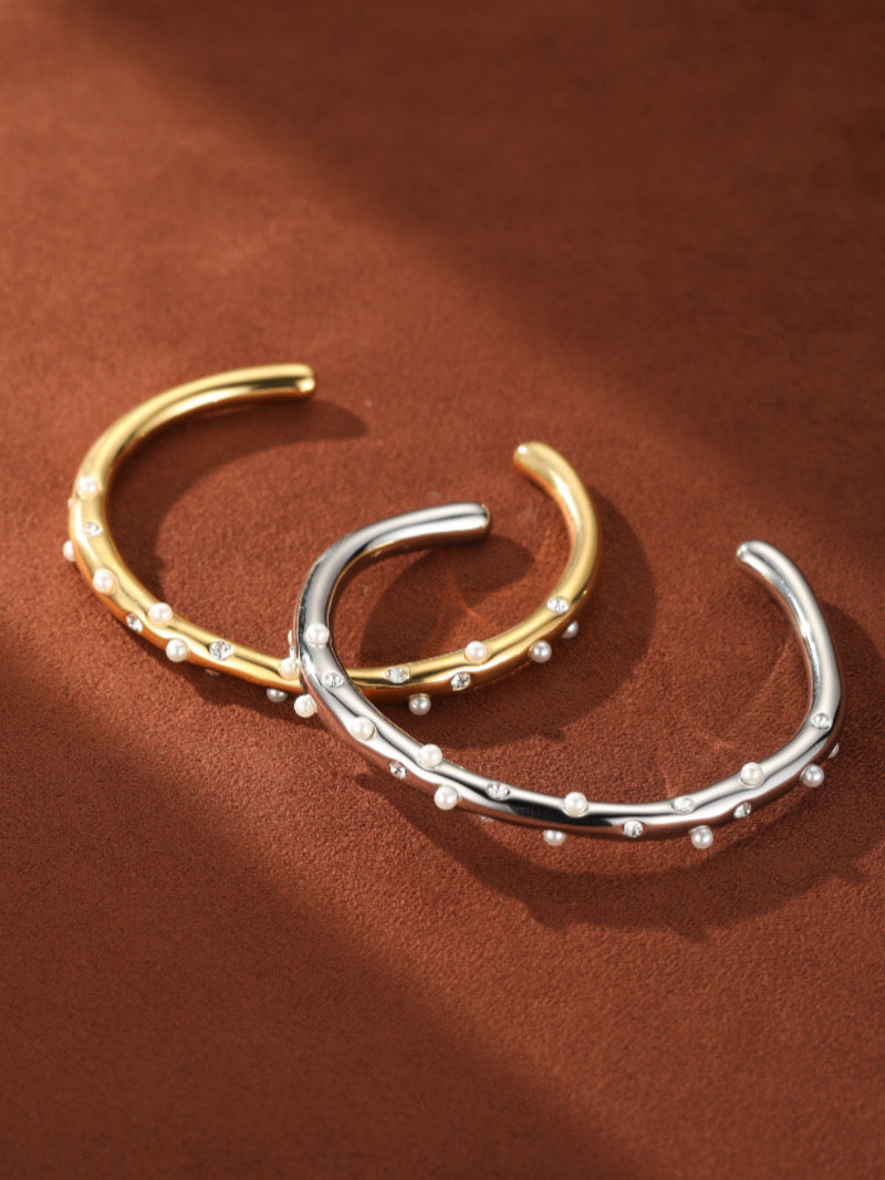 Stellar Path - Imitation Pearl Cuff Bracelet