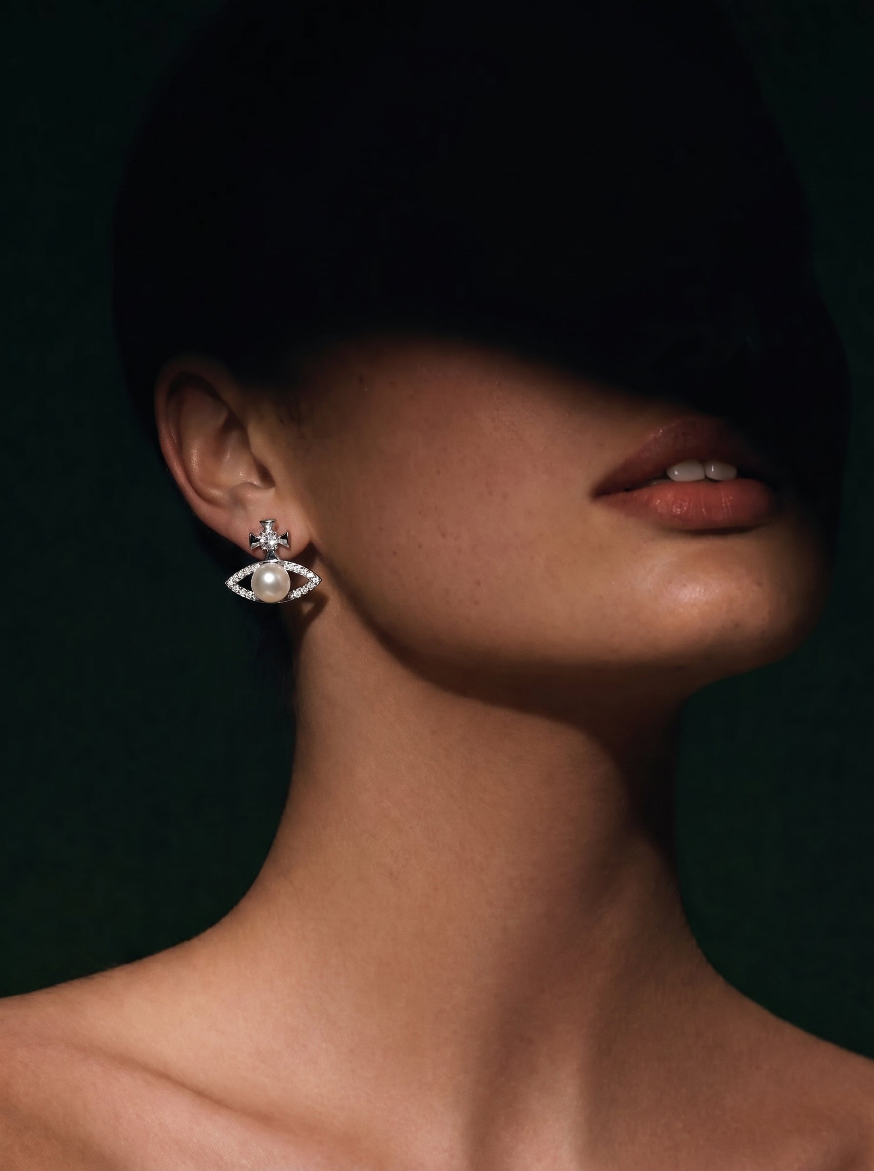Verity - Freshwater Pearl Cross Stud Earrings