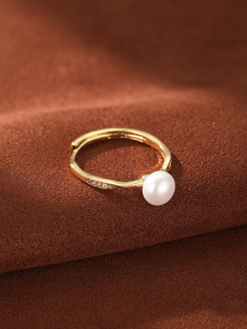 Vela - Freshwater Pearl Cuff Ring