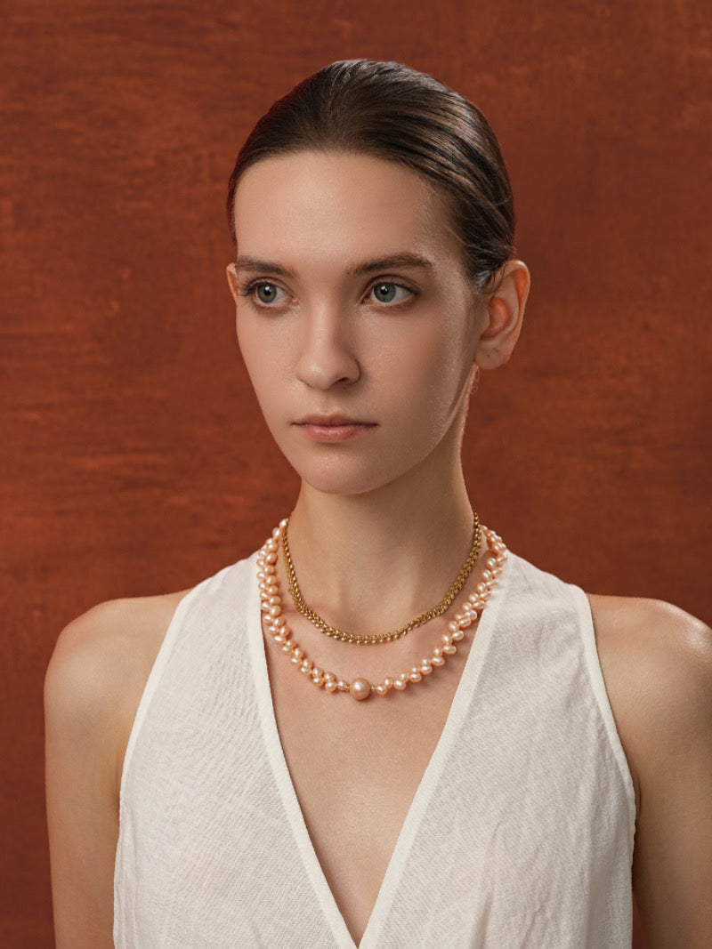 Veridian - Collier multicouche perles de culture d'eau douce et motif Feuillage