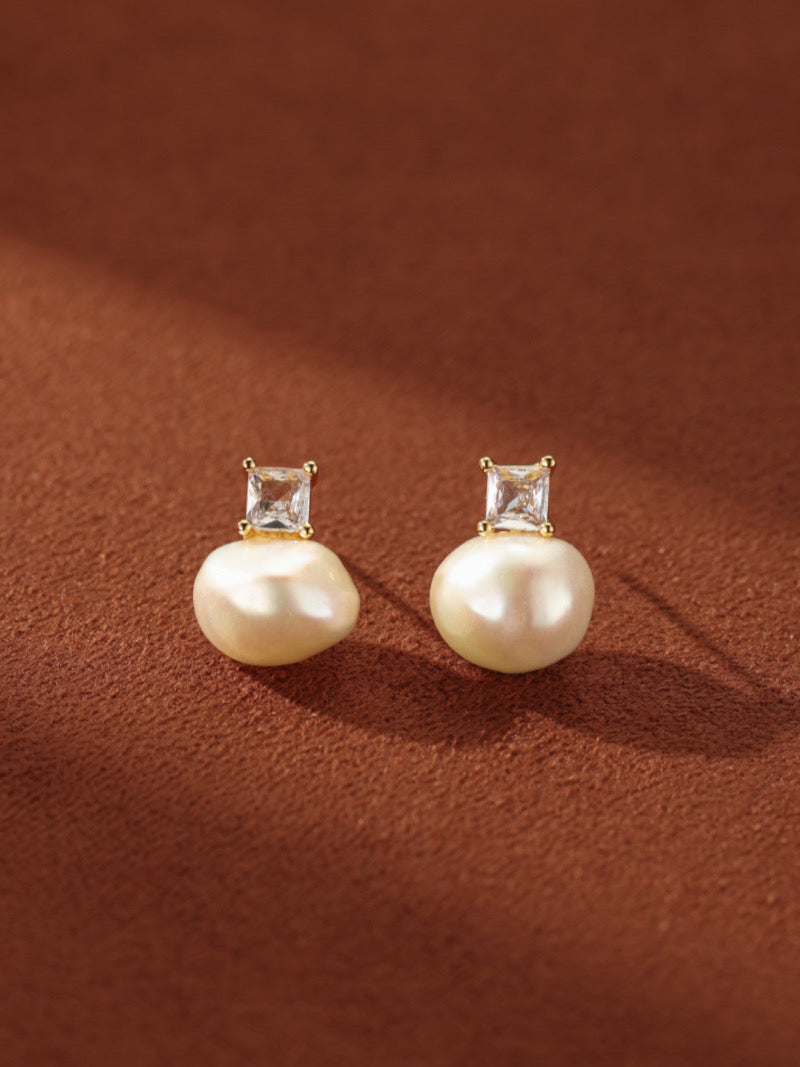 Pillar - Freshwater Pearl Crystal Stud Earrings