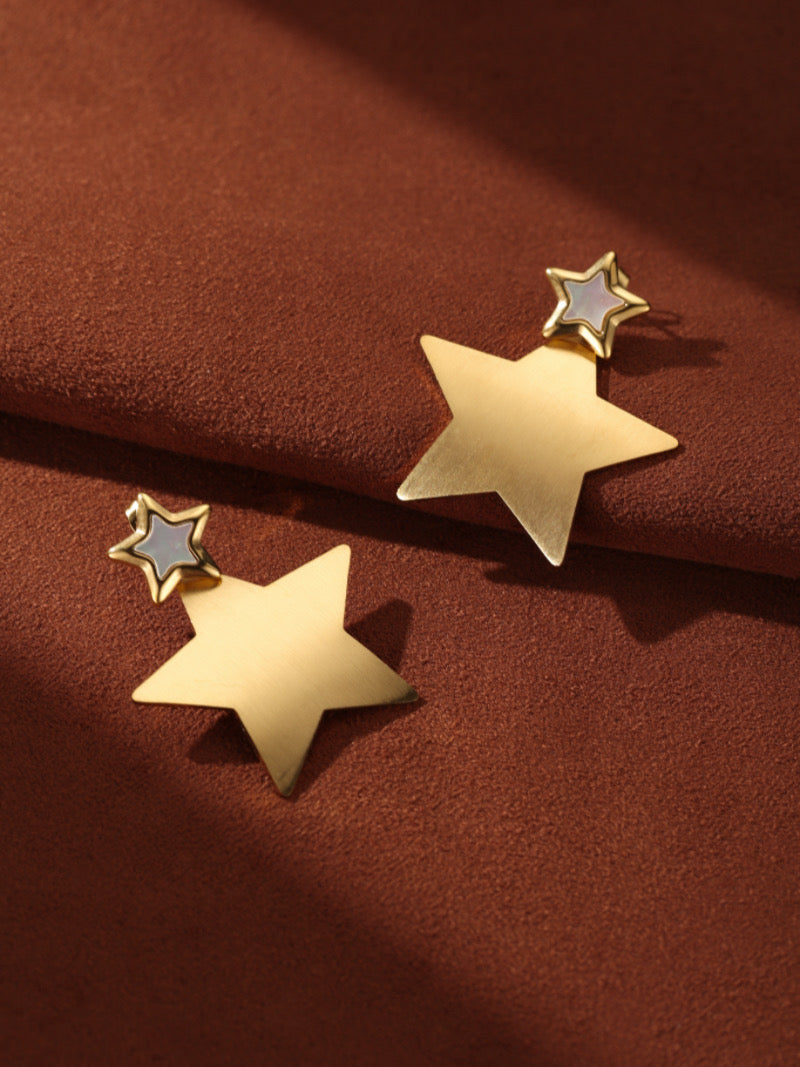 Astro Gleam - Boucles d'oreilles pendantes étoiles en nacre