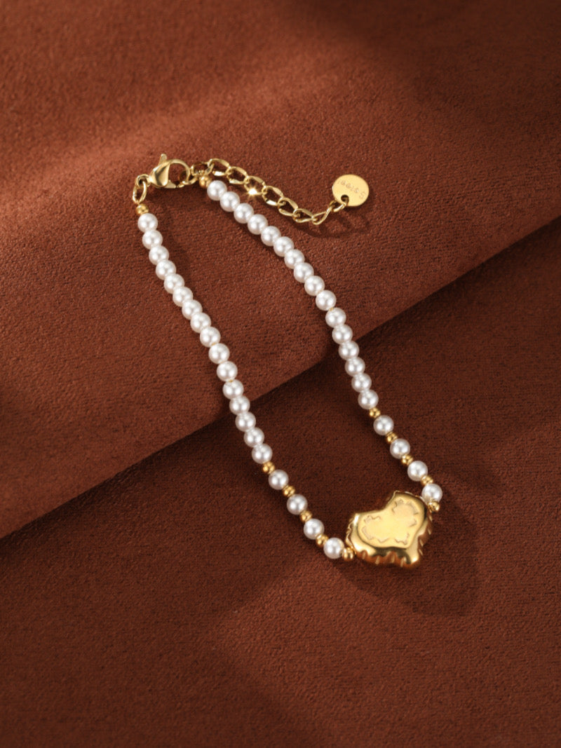 Heartstring - Freshwater Pearl Heart Beaded Bracelet