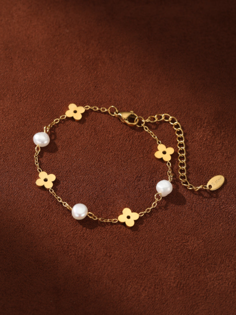 Clover - Freshwater Pearl Flower Chain Beaded Bracelets