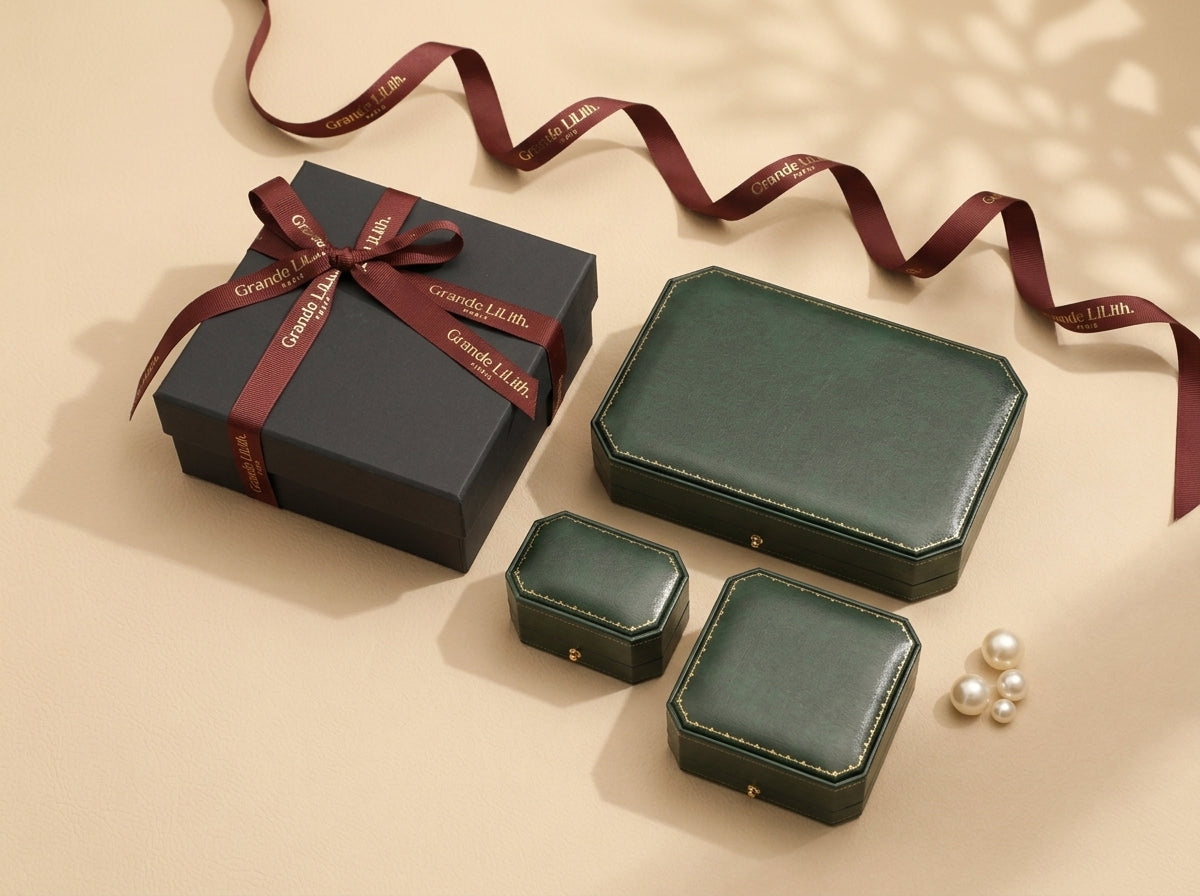 The Green Signature Box