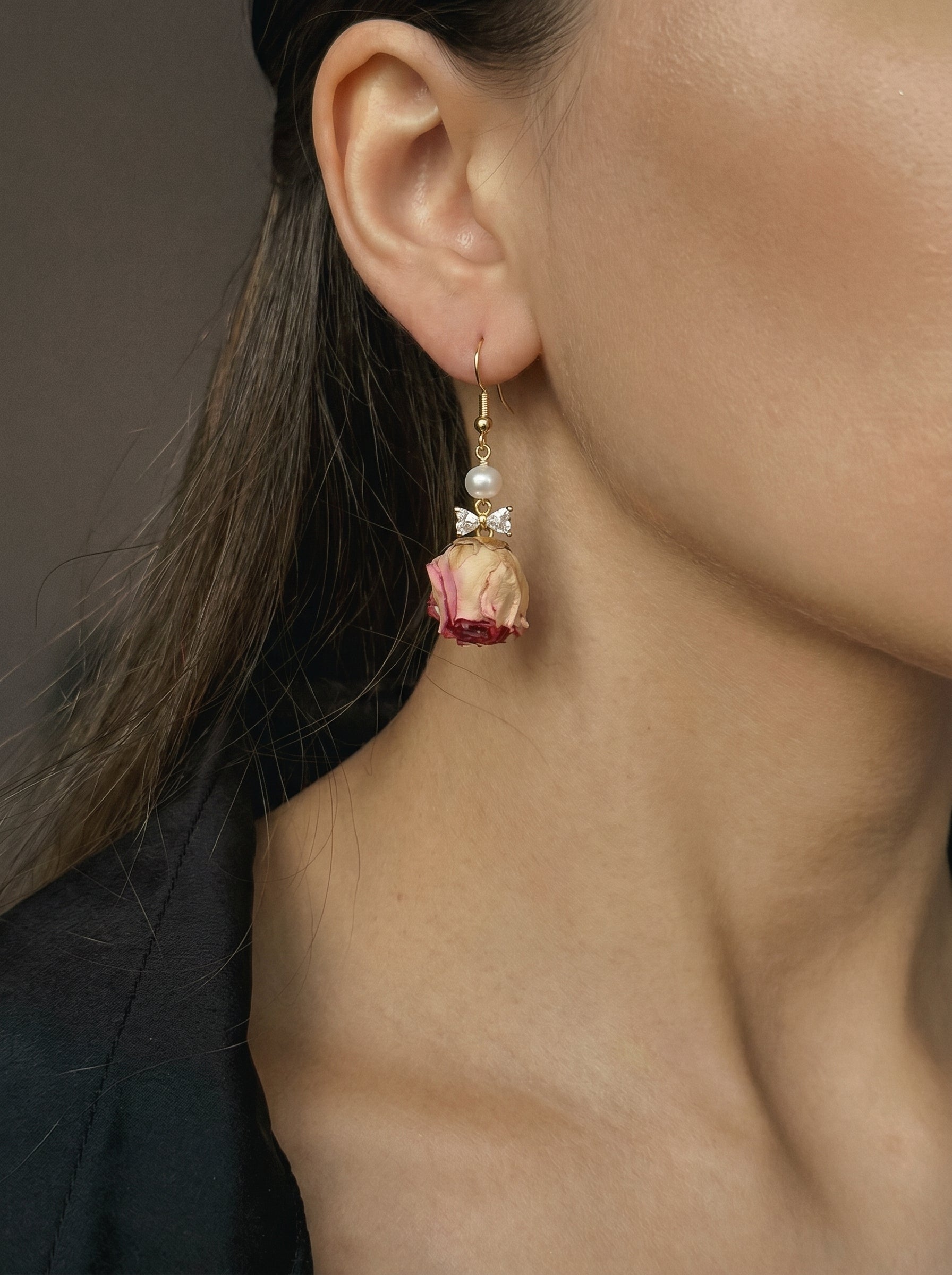 Botanical Dew - Freshwater Pearl Flower Dangle Earrings