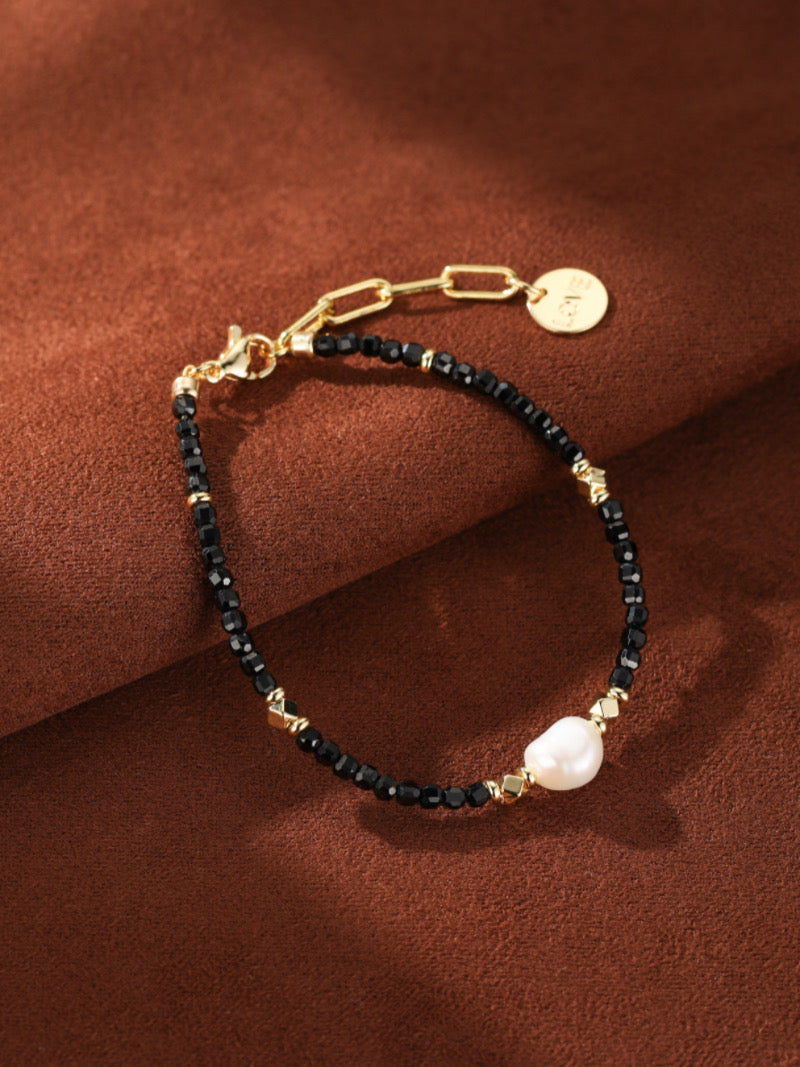 Matrix - Freshwater Pearl Love Charm Chain Beaded Bracelet