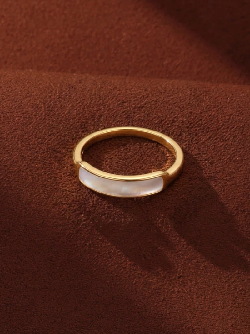 Lumen - Mother of Pearl Solitaire Ring