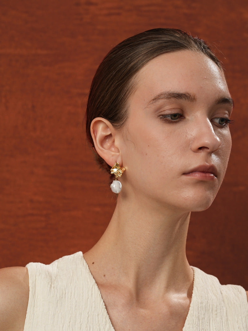 Vague Dorée - Boucles d'Oreilles Pendantes Perles d'Eau Douce