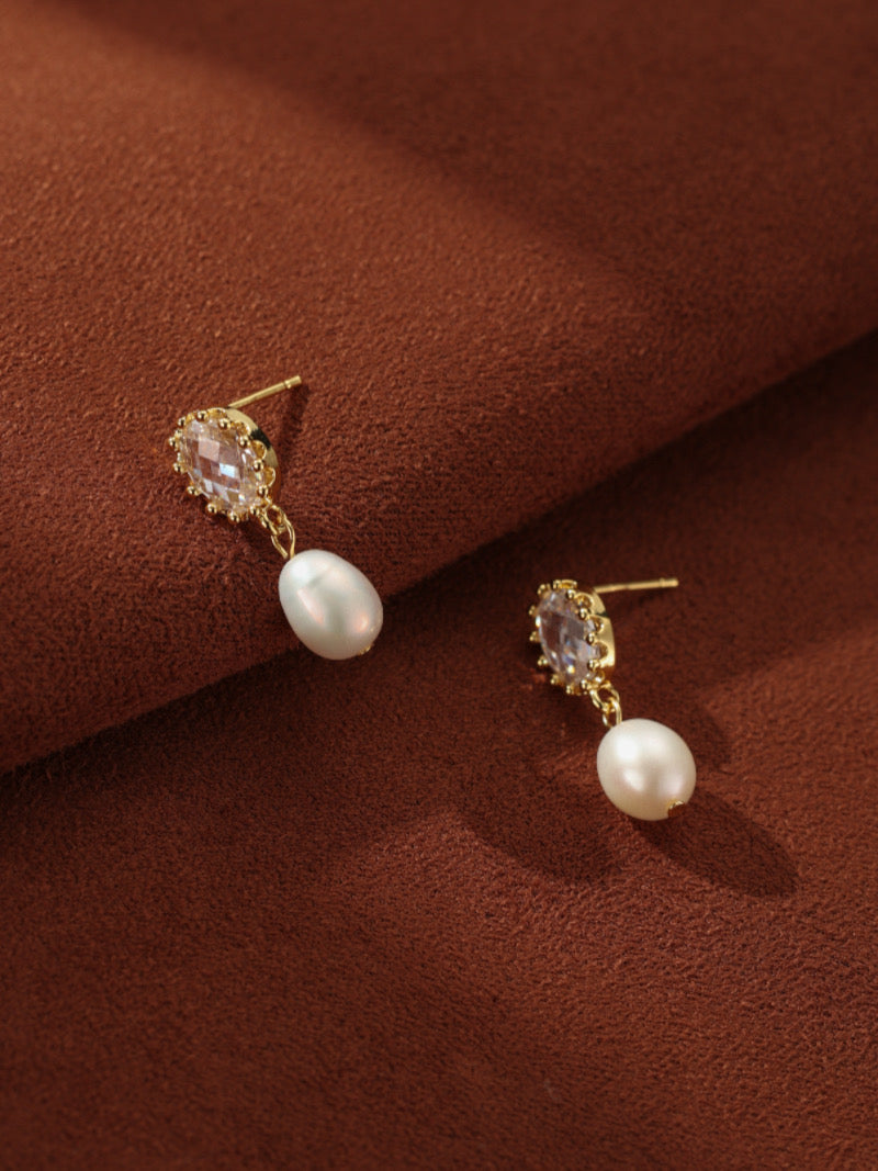 Facet Dew - Boucles d'oreilles pendantes goutte, perles de culture d'eau douce