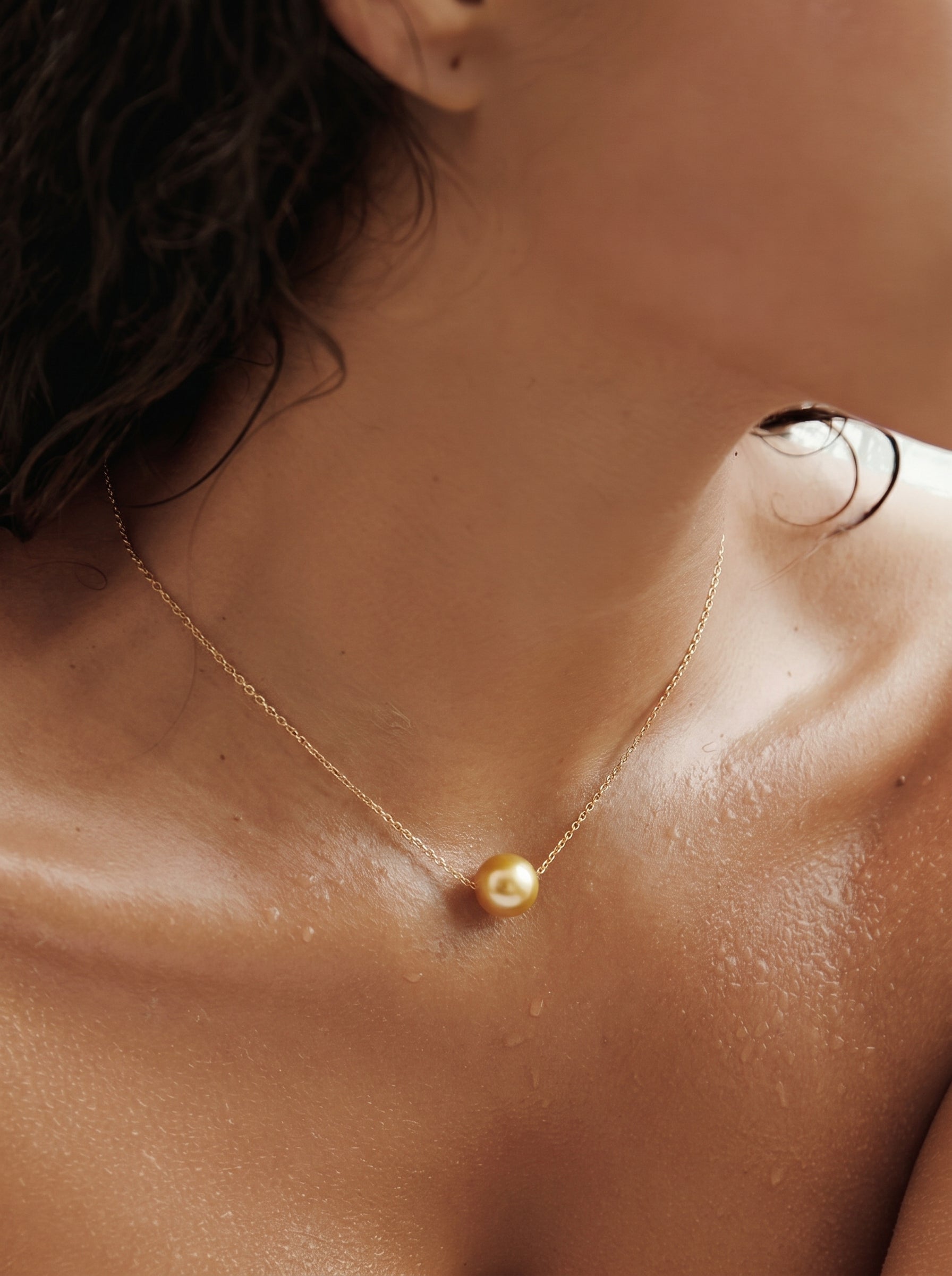 Luster - South Sea Pearl Floating Necklace