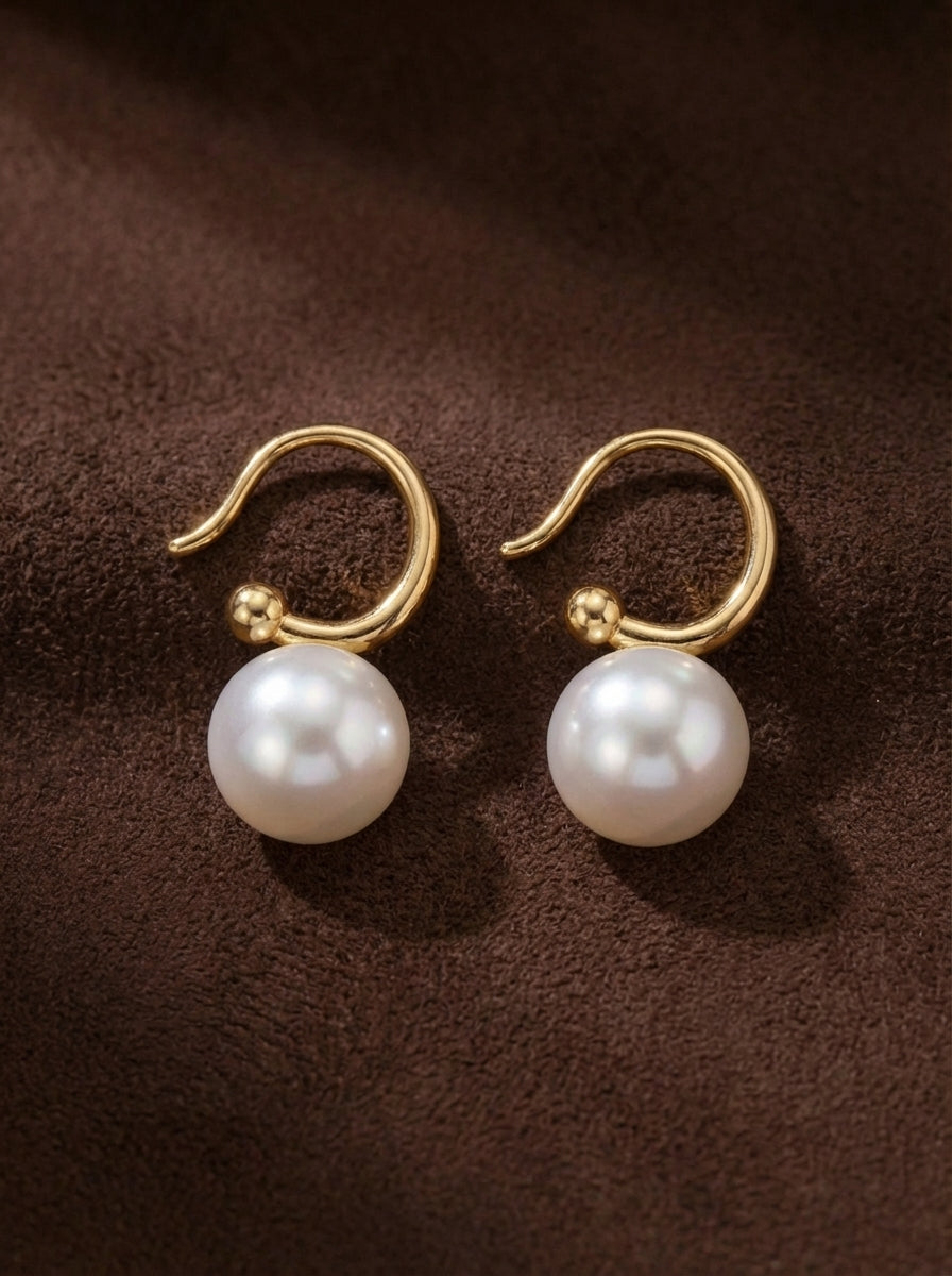 Freshwater pearl earrings