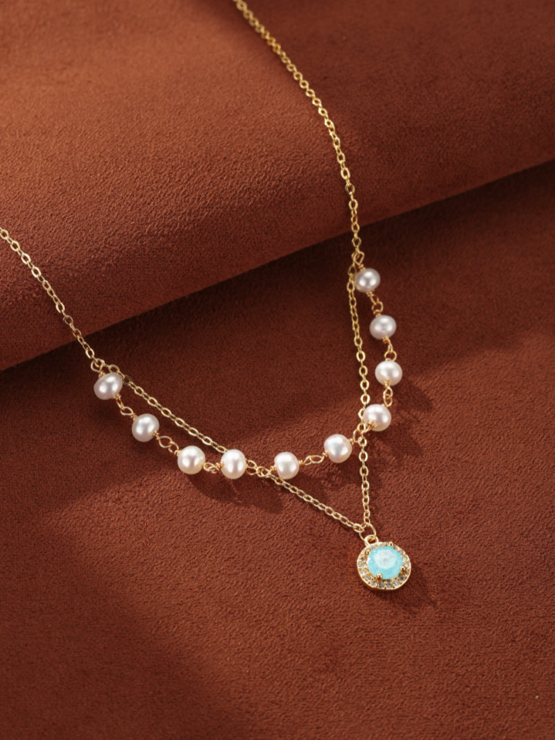 Lilt - Collier superposé à breloque, perles de culture d'eau douce