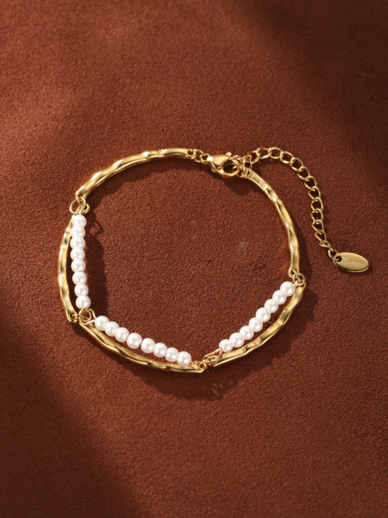 Covelet - Freshwater Pearl Curved Chain Bracelet