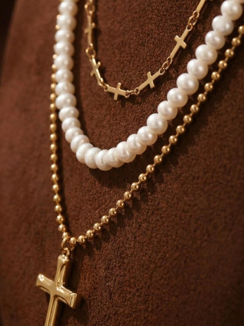 Sanctum - Collier superposé croix et perles de culture d'eau douce