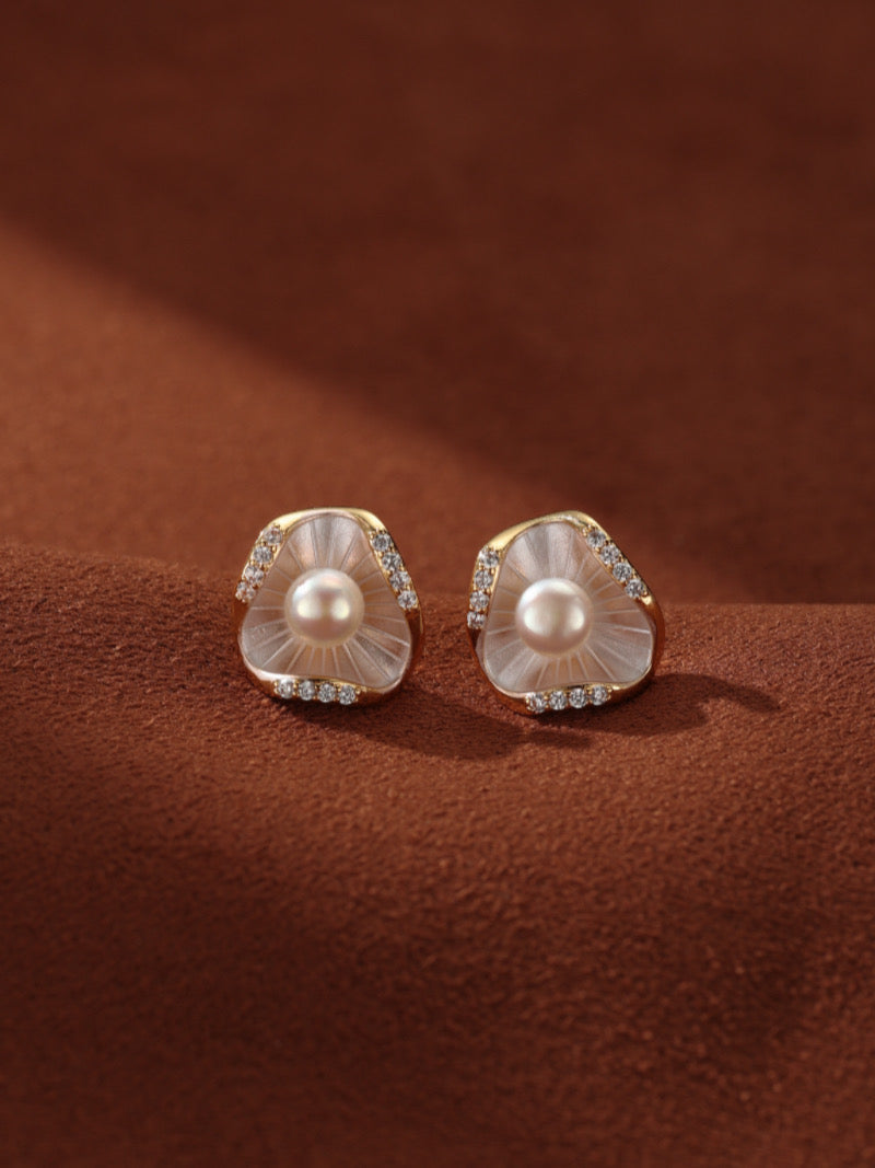 Cradle - Freshwater Pearl Fan Stud Earrings
