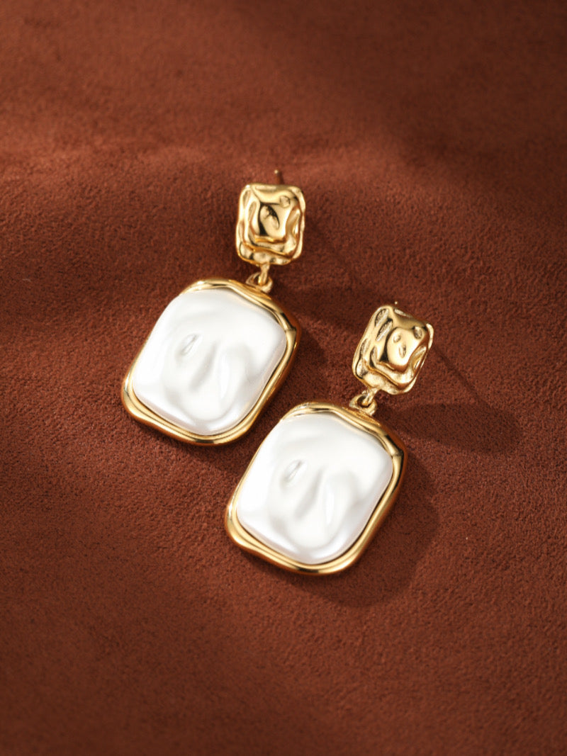 Cast - Freshwater Pearl Relief Drop Earrings